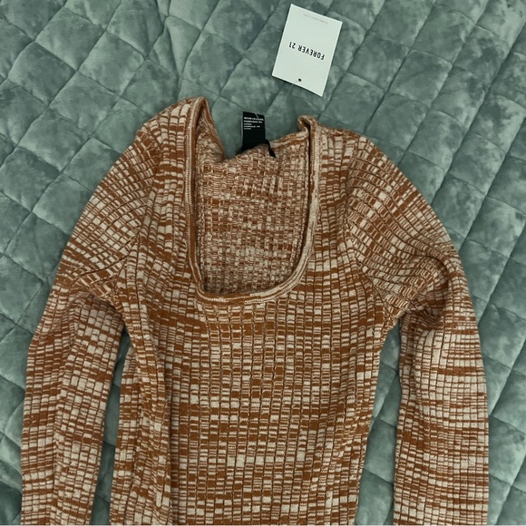 Forever 21 Knit Midi Dress - Picture 4 of 4